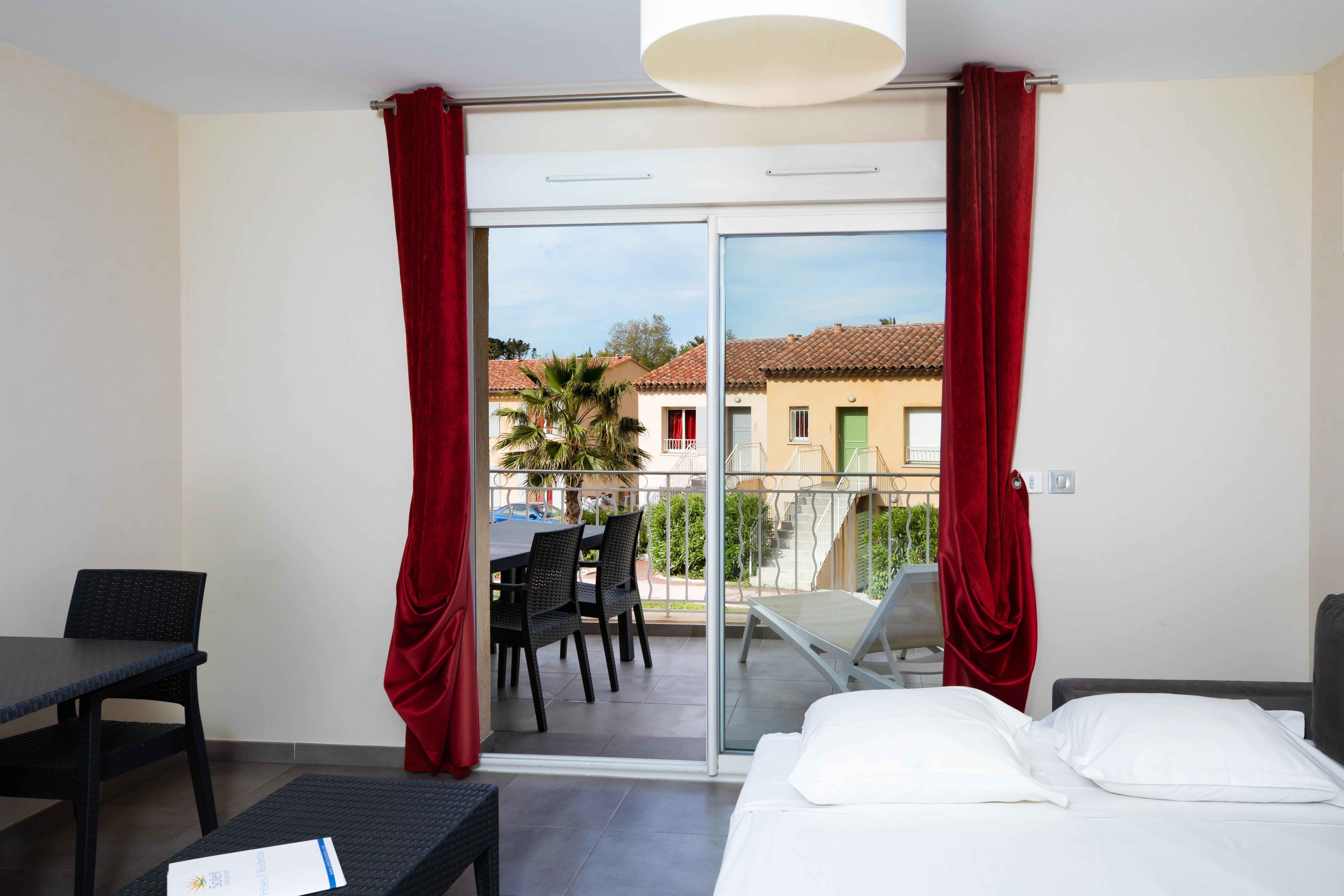 Sowell Residences Les Perles Du Golfe De Saint-Tropez Grimaud Exterior foto